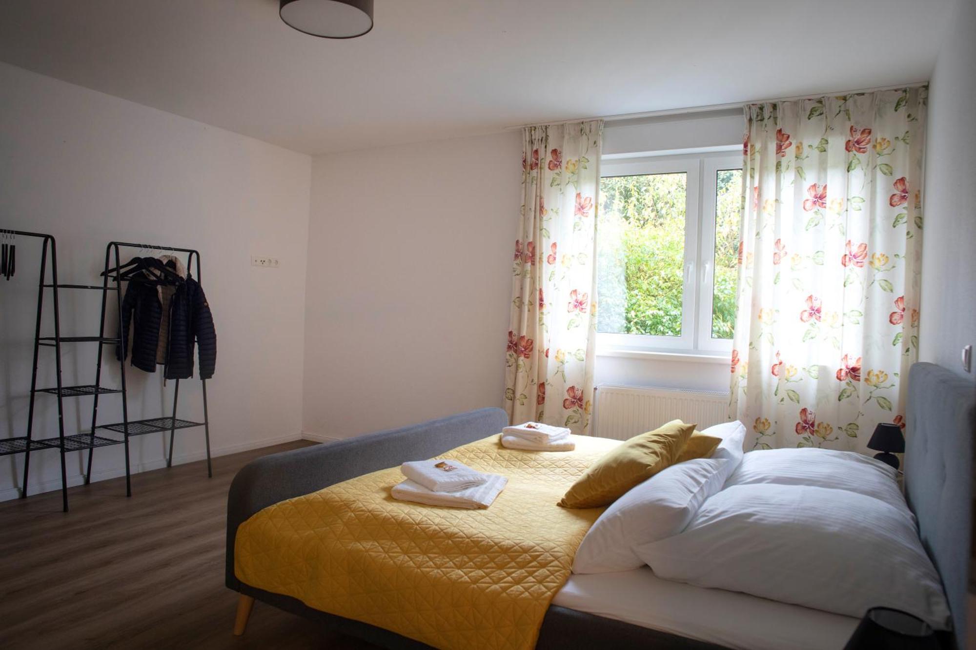Fewo Cessna, Elegante Wohnung, 2 Schlafzimmer, Ueberdachte Terrasse Cloppenburg Eksteriør billede
